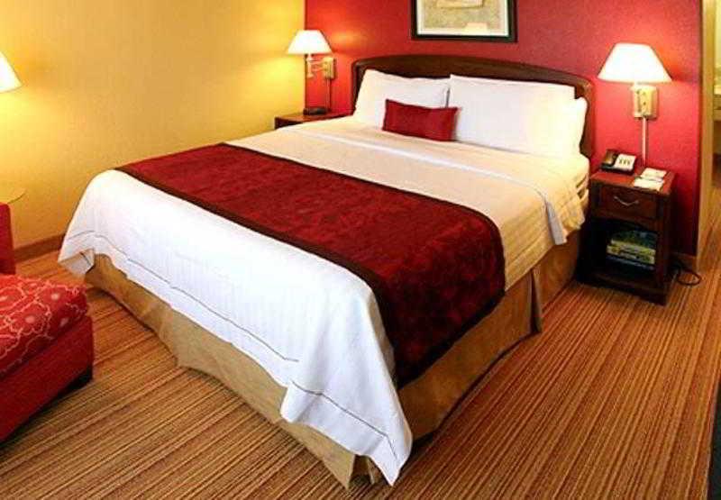 Courtyard By Marriott Rock Hill Hotell Rom bilde