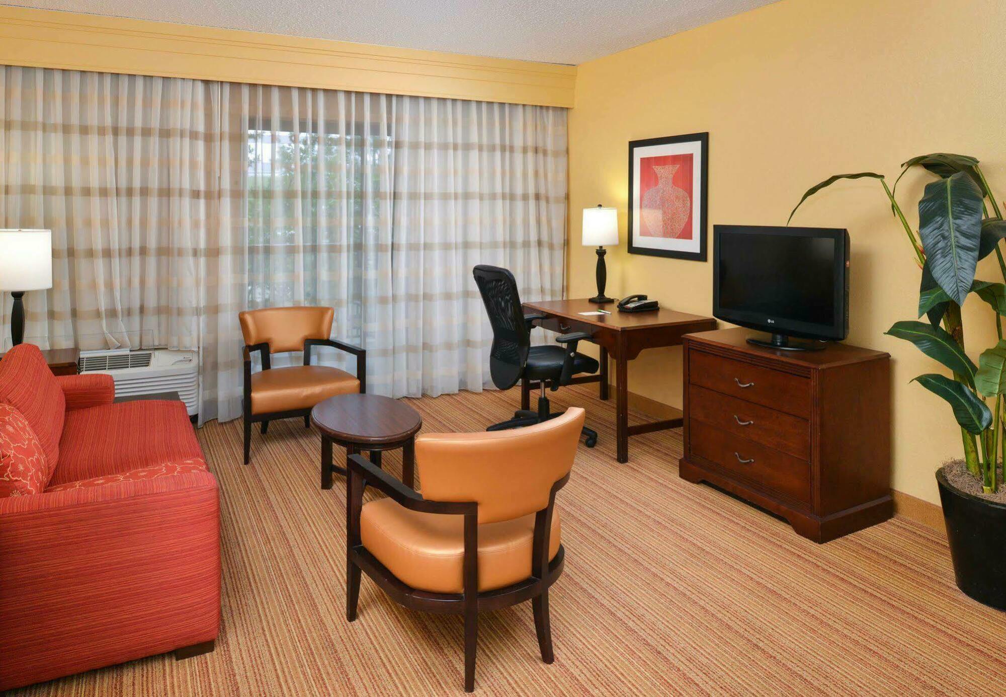 Courtyard By Marriott Rock Hill Hotell Eksteriør bilde
