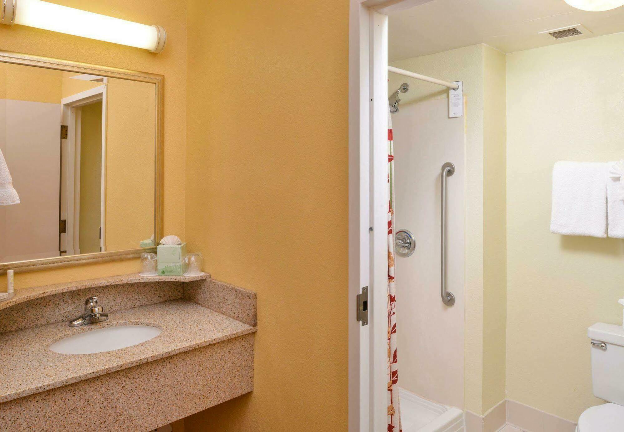 Courtyard By Marriott Rock Hill Hotell Eksteriør bilde